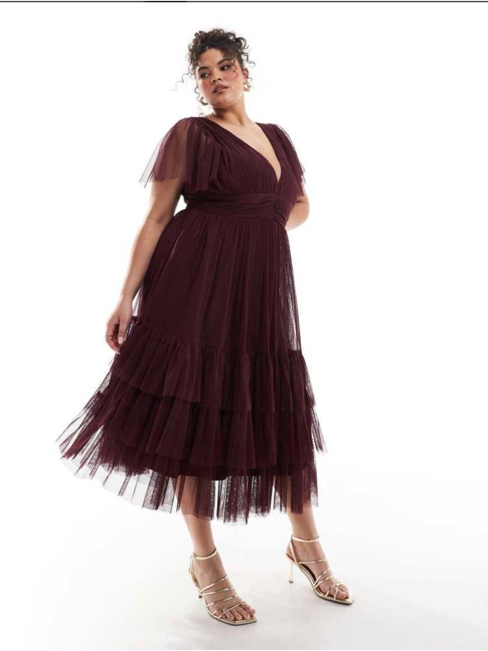 Lace & Beads Plus. Bridesmaid Madison v neck tulle midi dress in plum Size 20